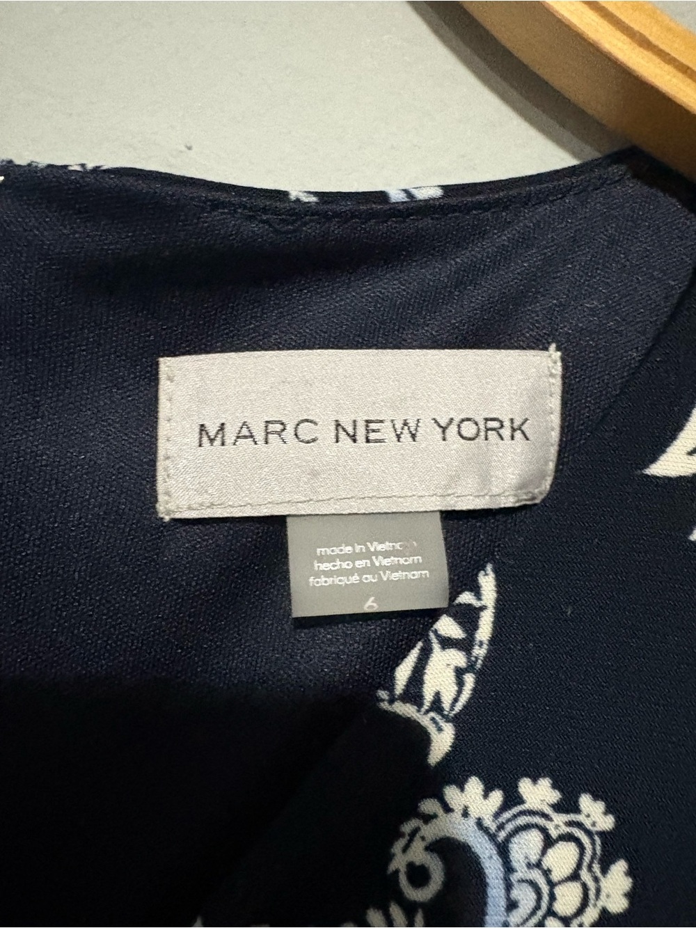 Marc New York Navy and White Floral Long Sleeve Midi Dress - Picture 5 of 7
